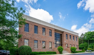 Mundelein, IL Medical - 333 E Route 83