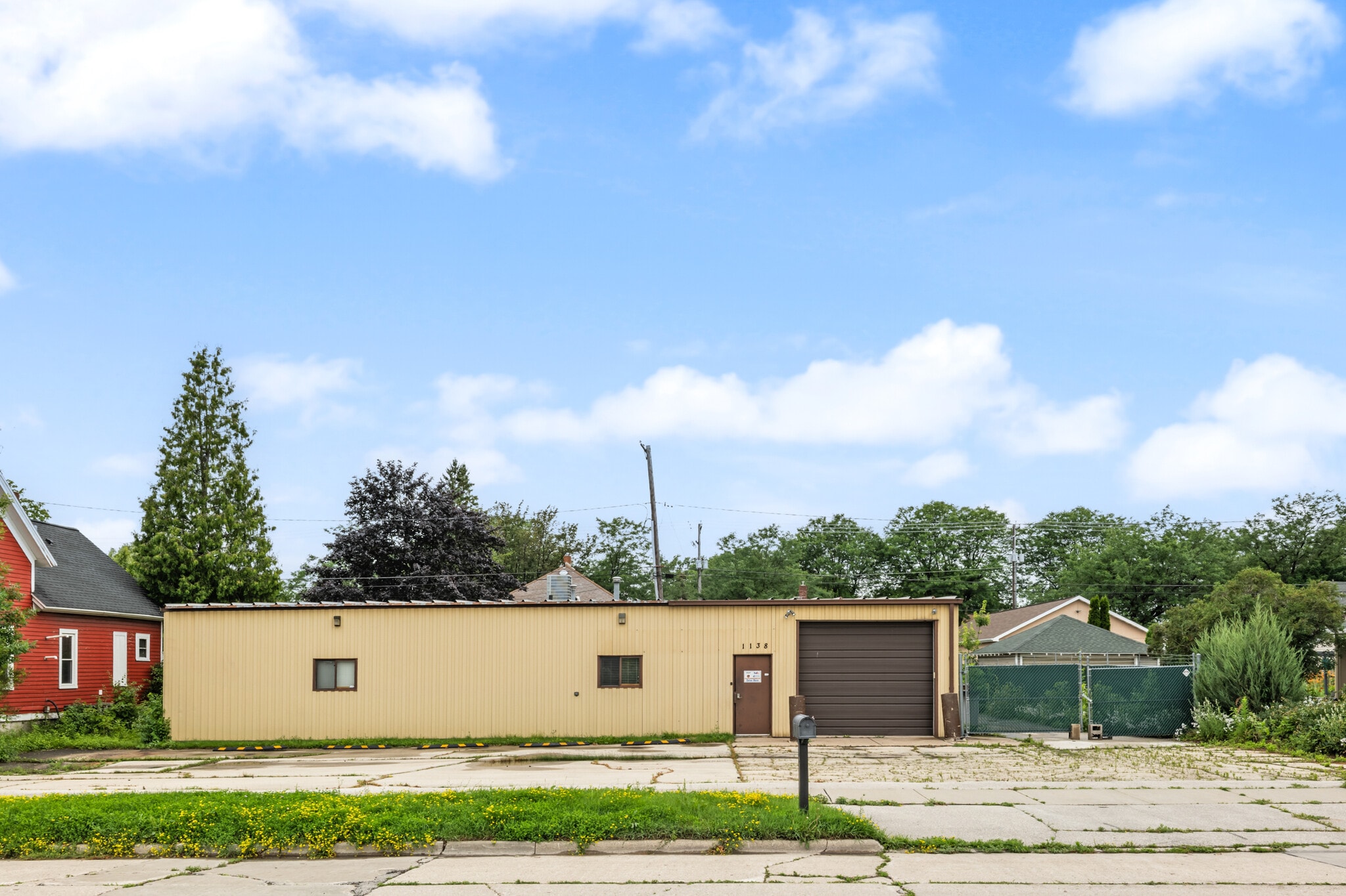 1138 State St, Green Bay, WI for Sale