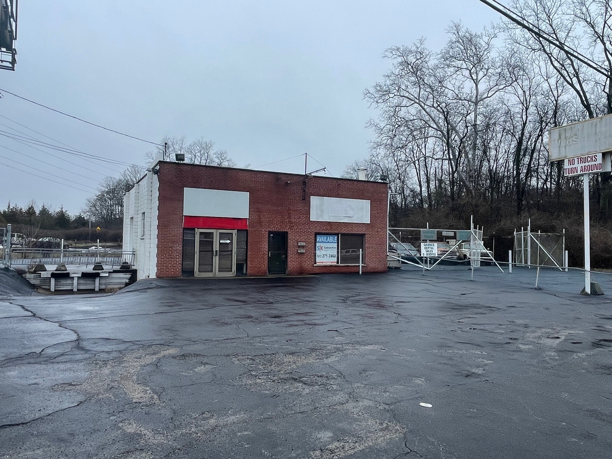 3550 Red Bank Rd, Cincinnati, OH for Rent