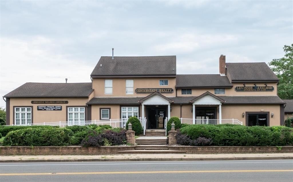 220 Forsgate Dr, Jamesburg, NJ for Rent