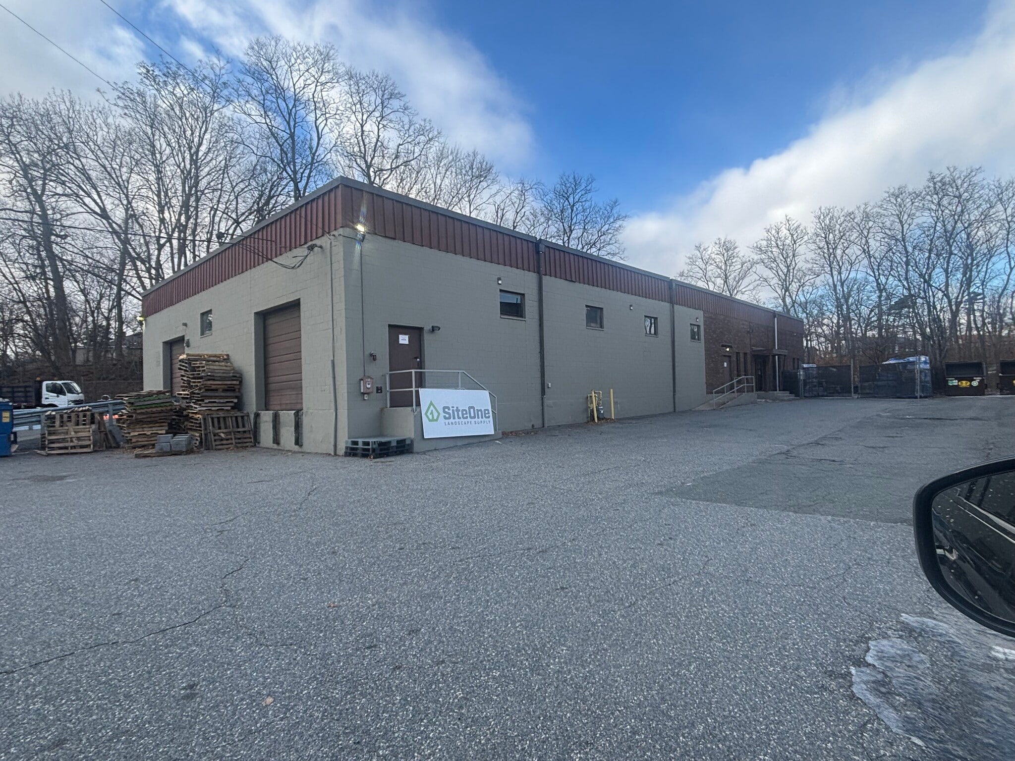 21 Wheeling Ave, Woburn, MA for Rent