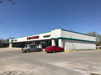 Paola, KS Retail - 301-311 Angela St