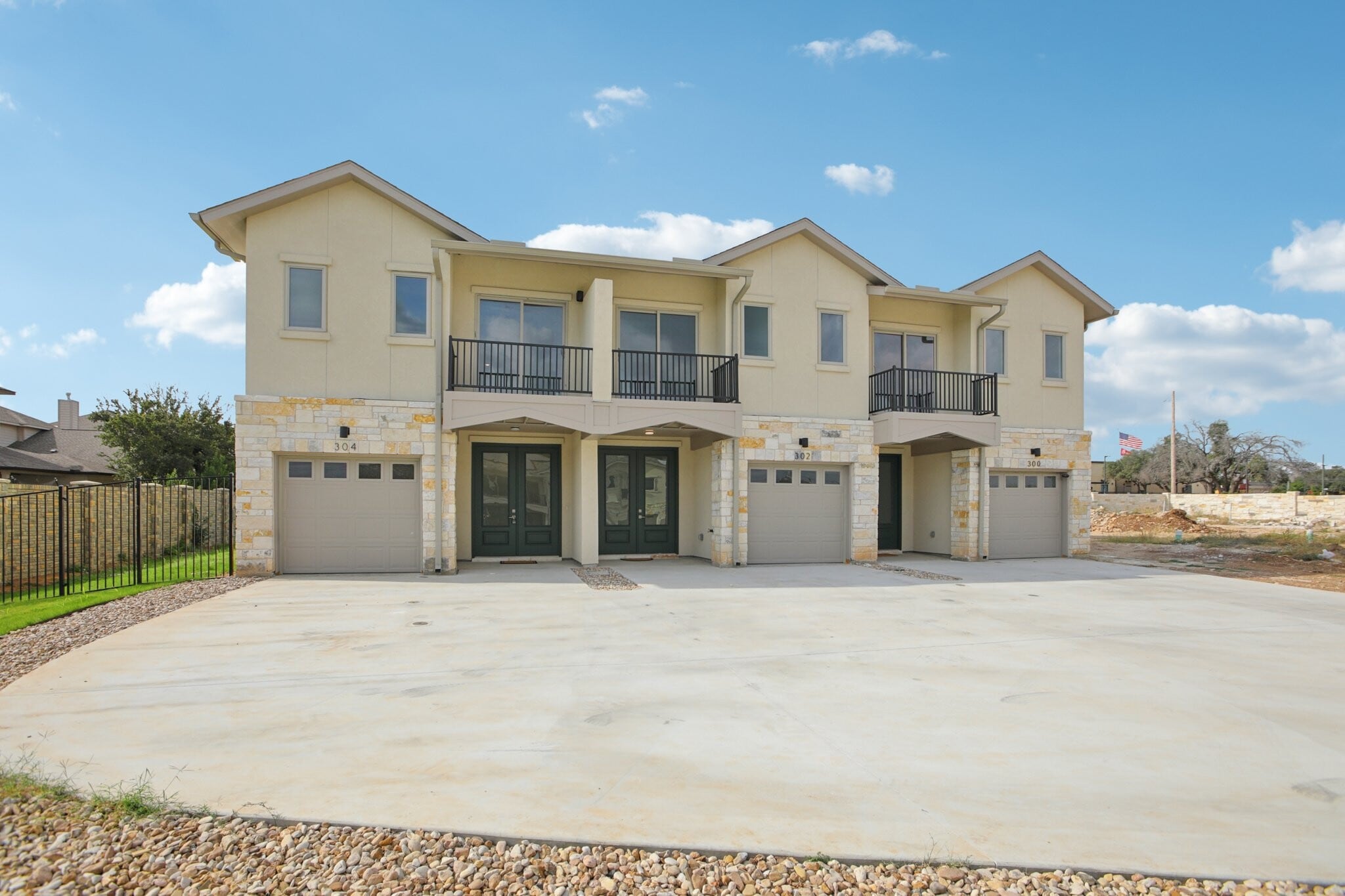 100 Tesla Cir, Round Rock, TX for Sale