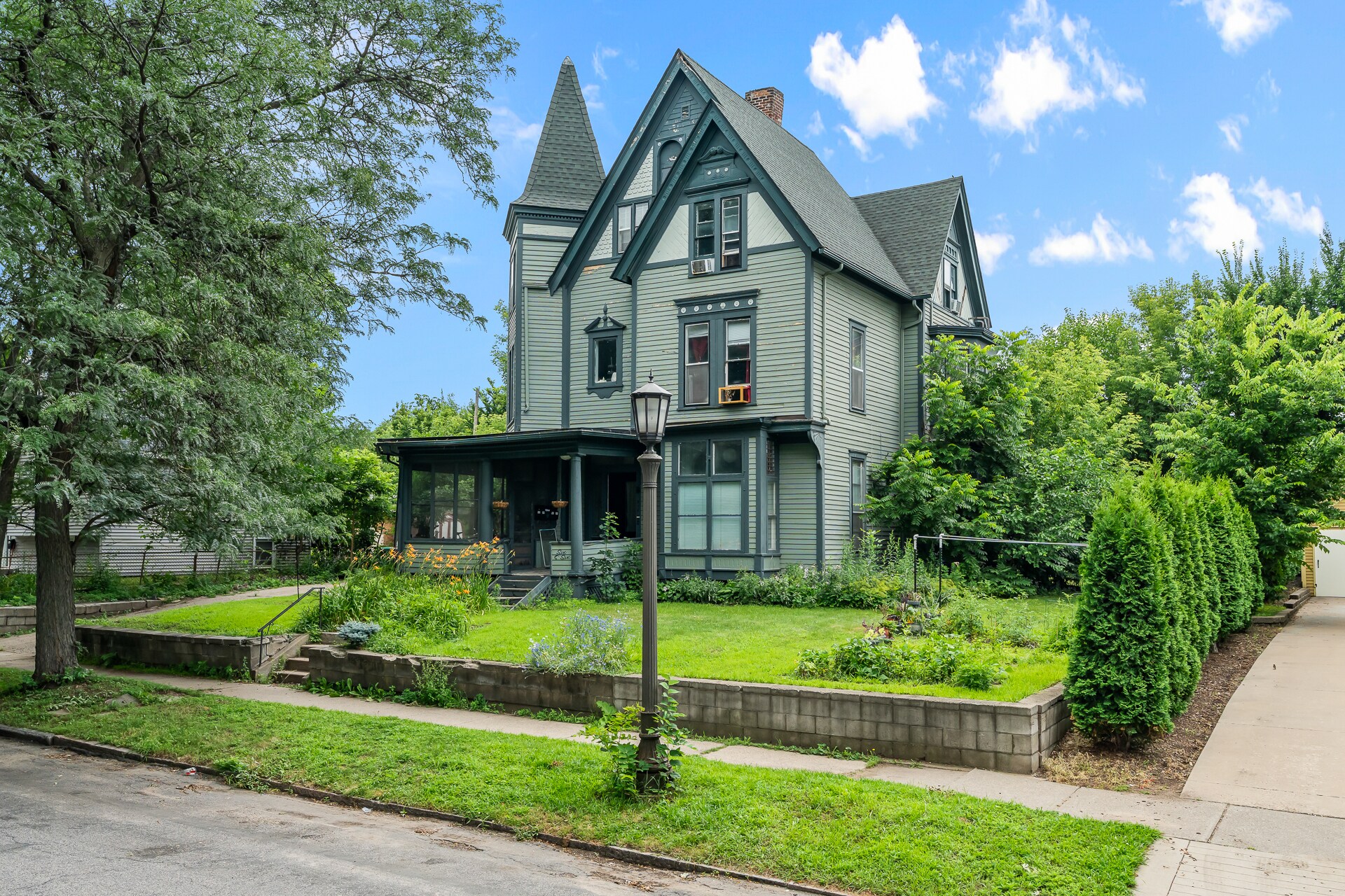 606 Dayton Ave, Saint Paul, MN for Sale