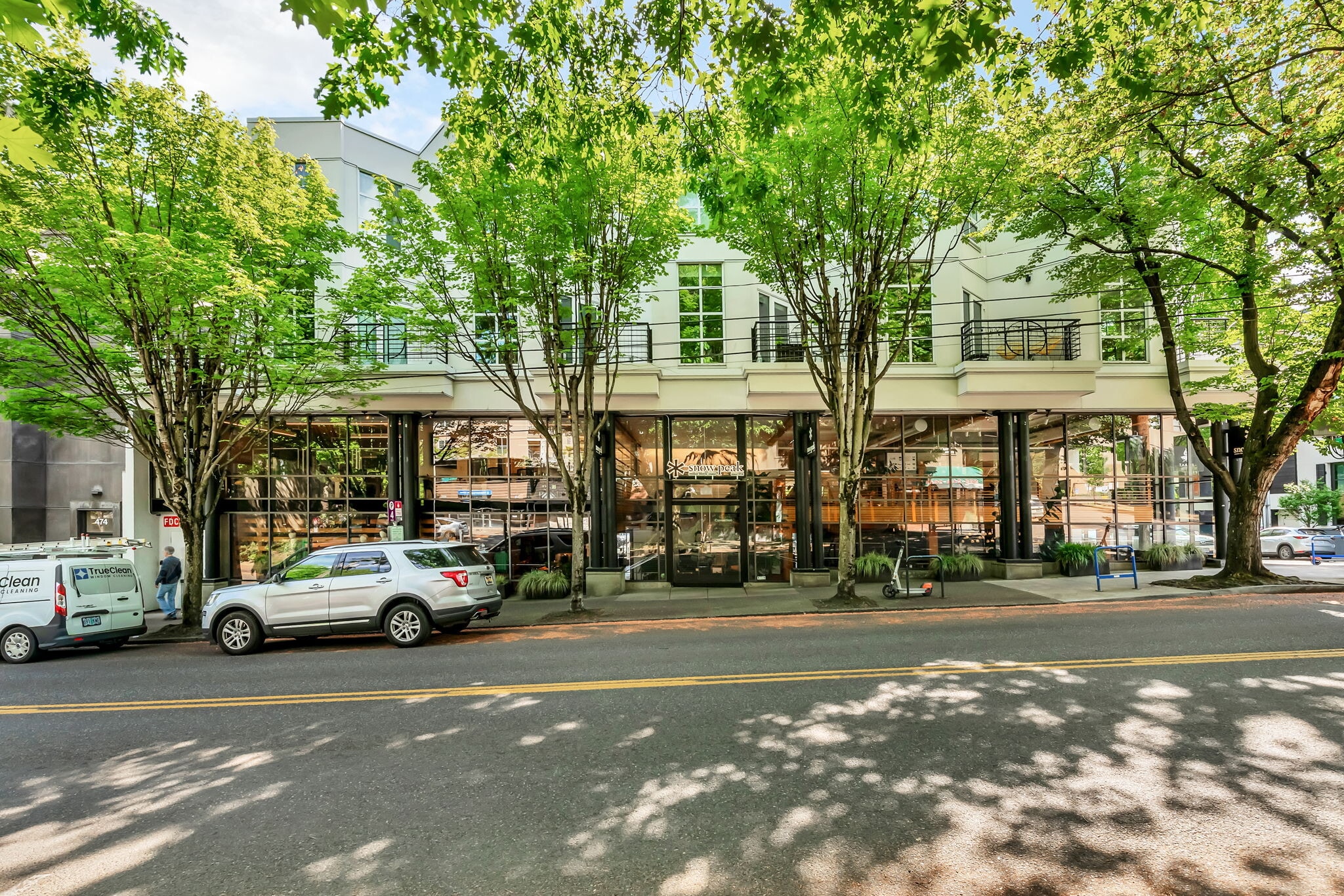 2285 NW Flanders St, Portland, OR for Sale