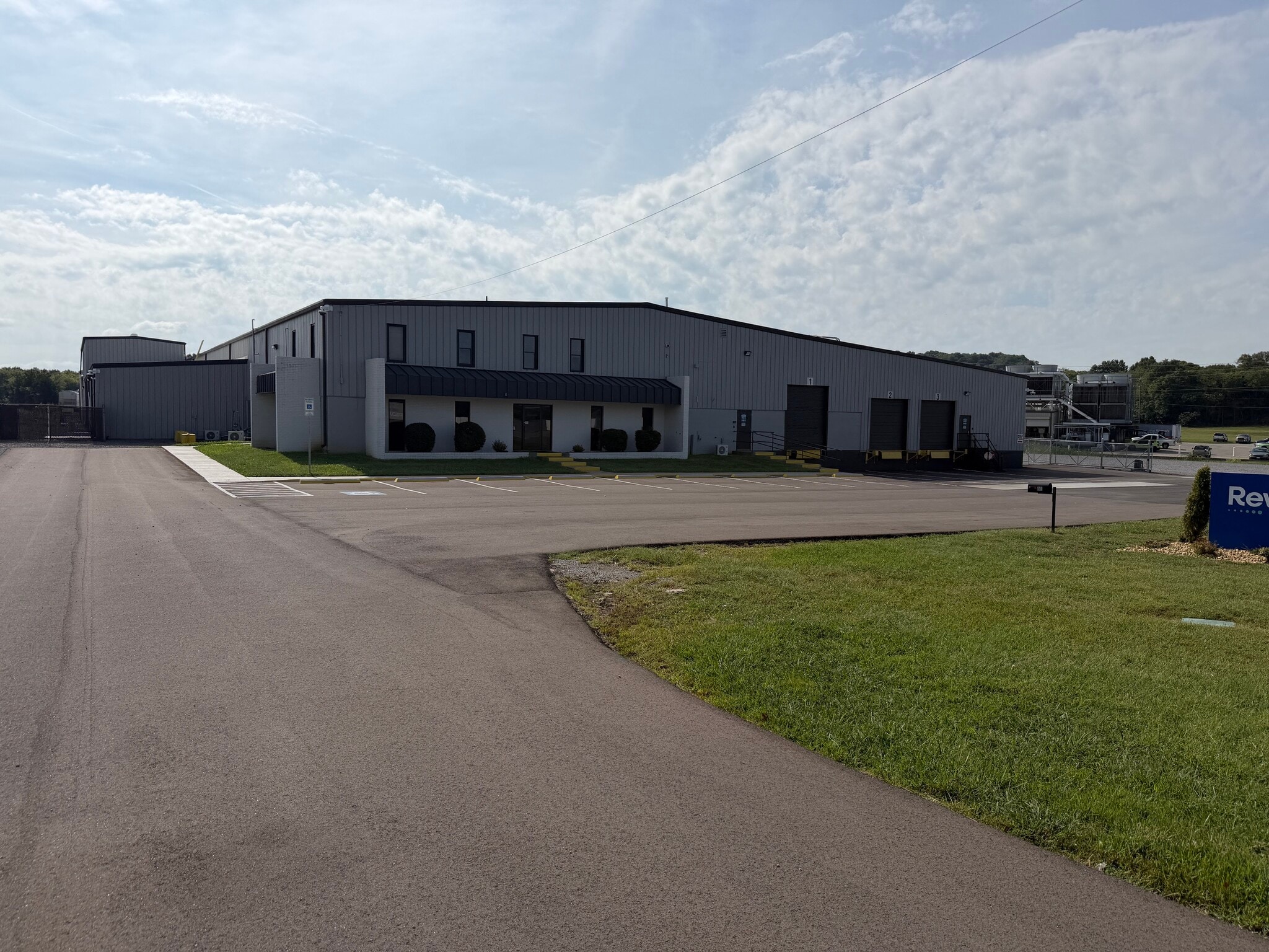 801 Garrett Pky, Lewisburg, TN for Sale