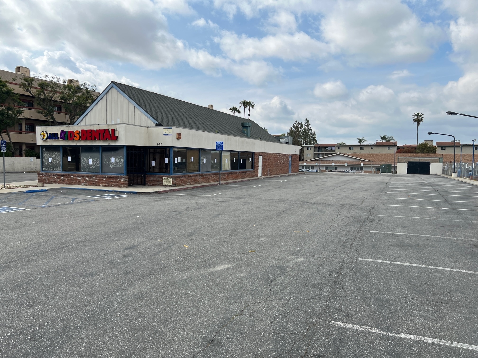 923 W Carson St, Torrance, CA for Sale