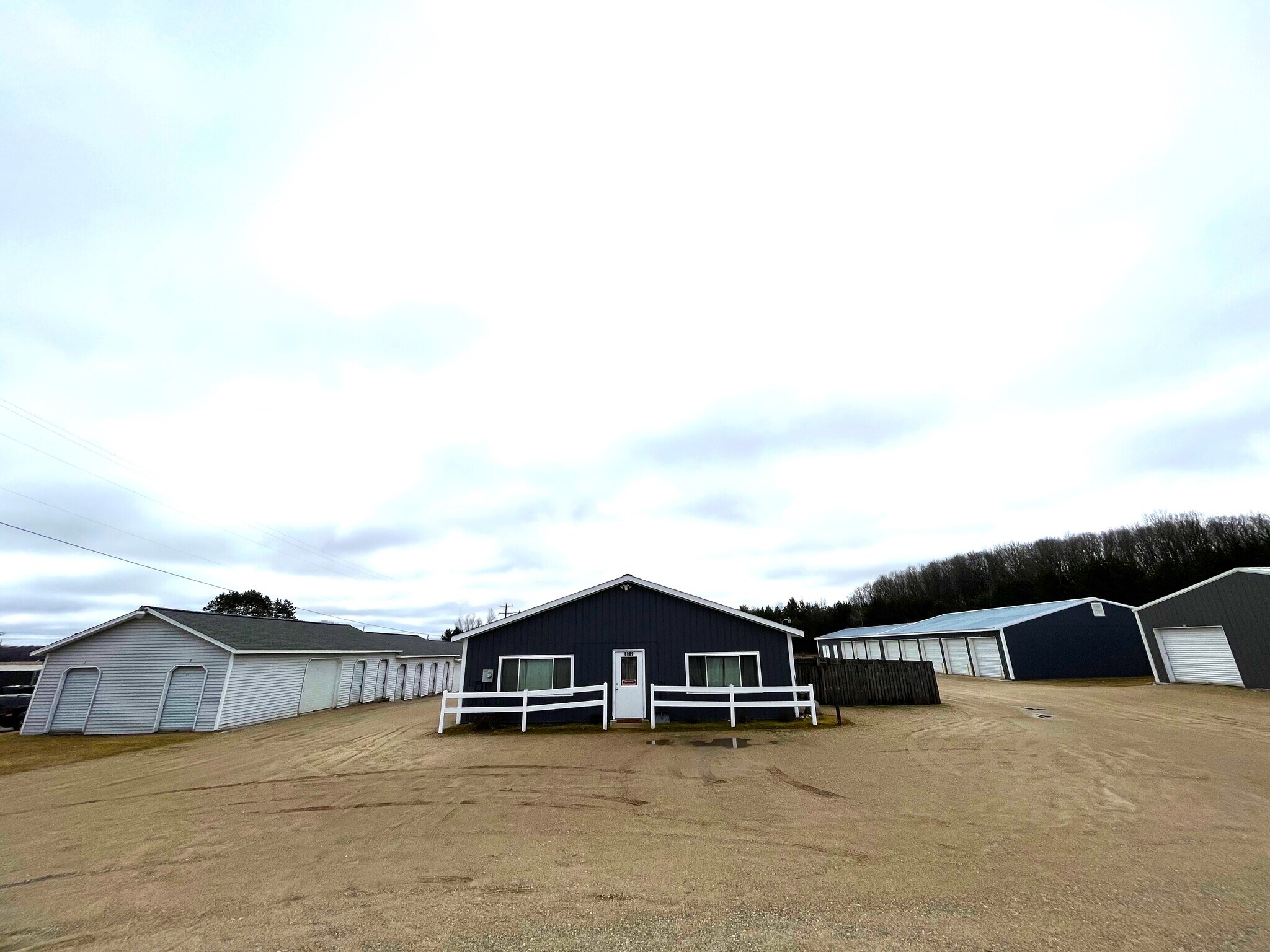 6121 W Jennings Rd Lake City, MI 49651 Specialty Property for Sale on