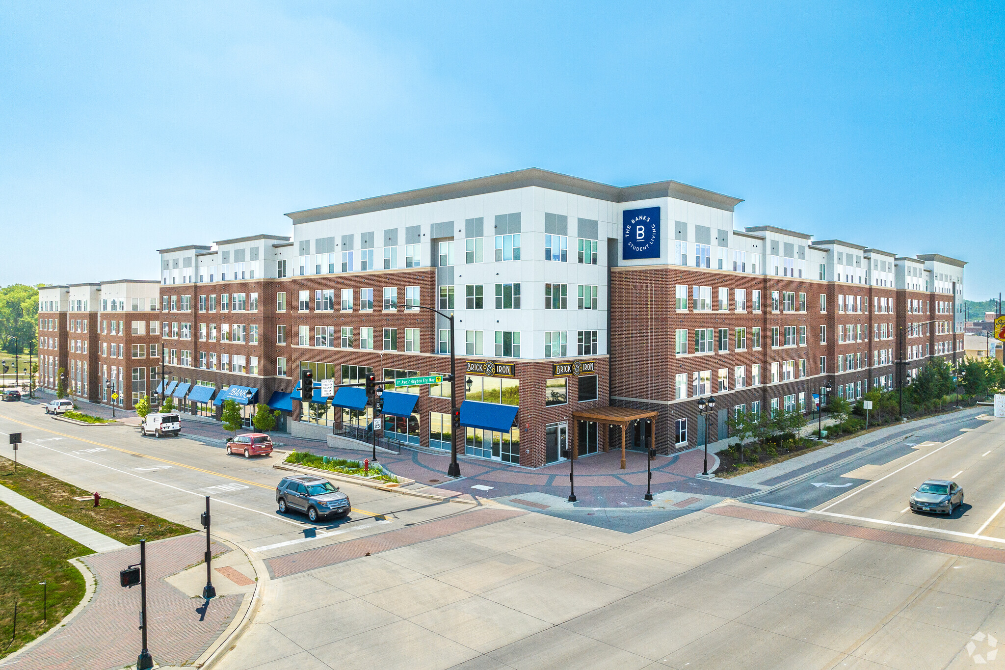 104 E 7th St, Coralville, IA for Rent