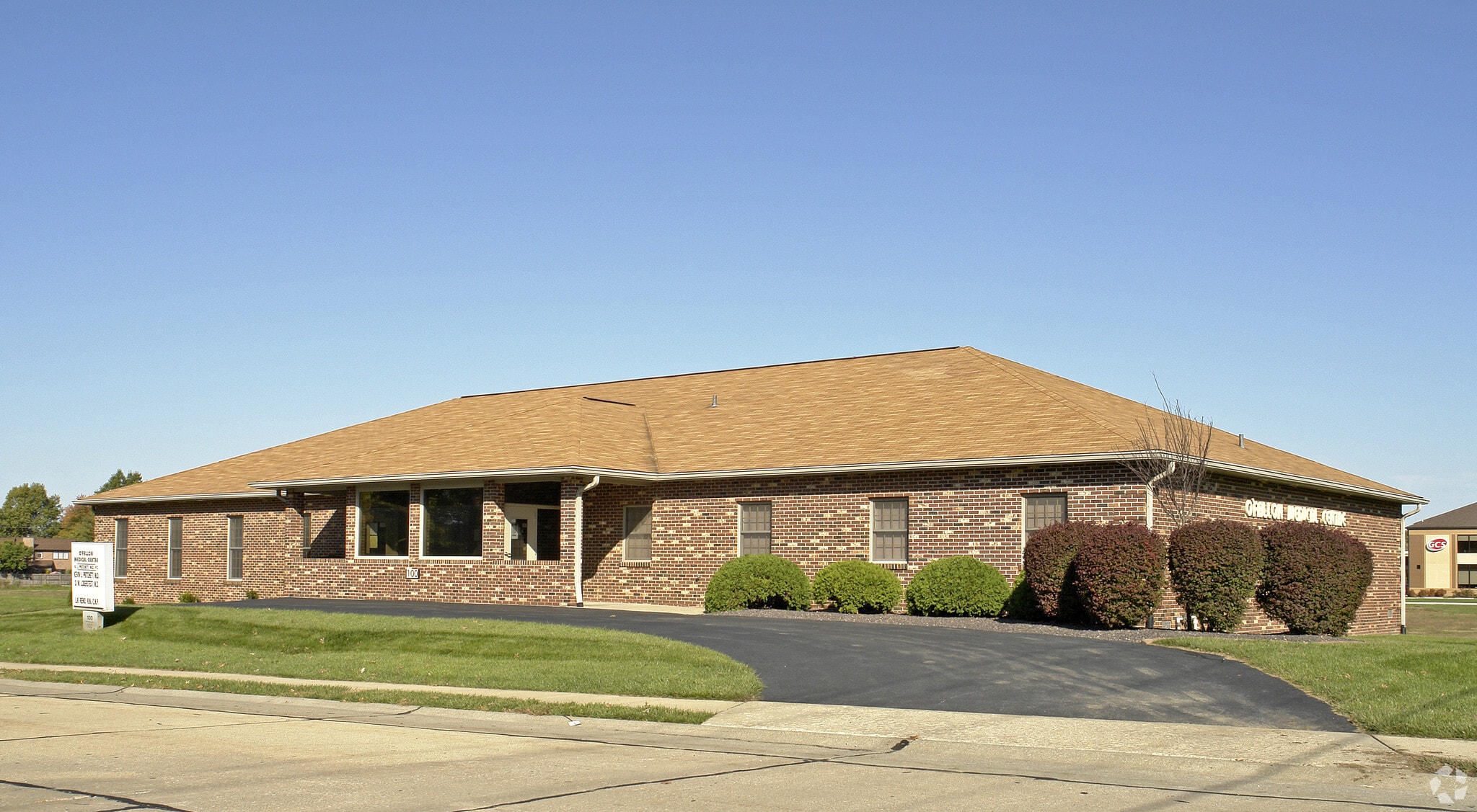 100 Springfield Ct, O'Fallon, IL for Rent