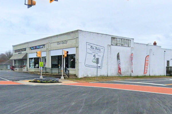 132 Court Cir, Warsaw, VA for Sale