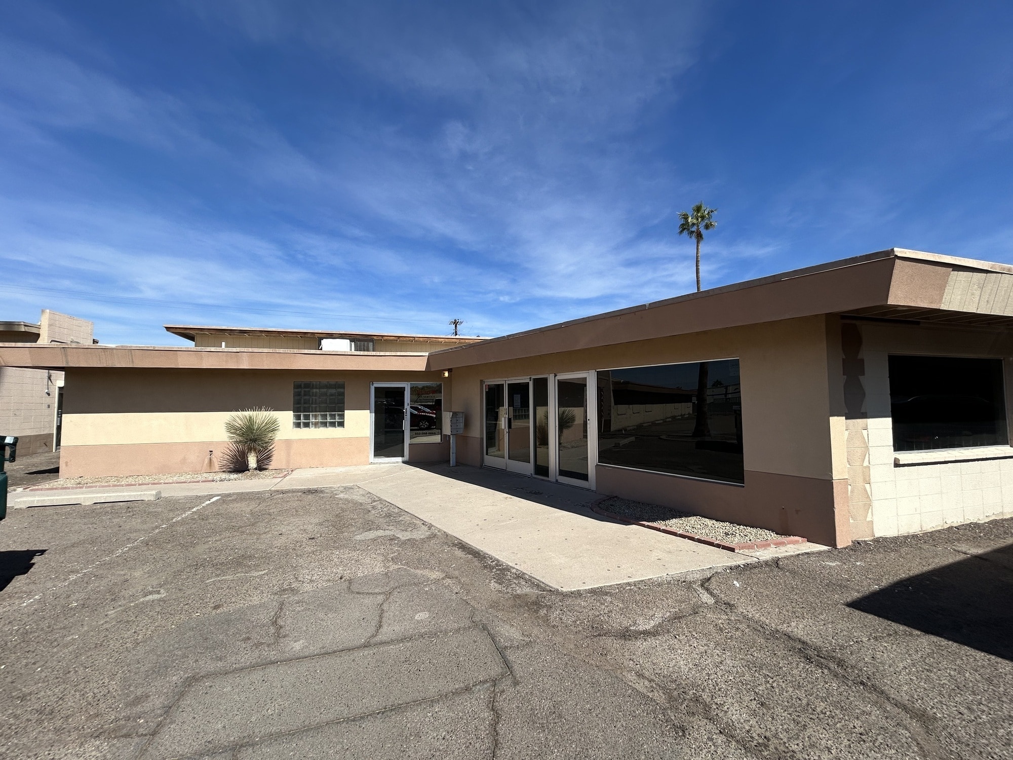 440 E Southern Ave, Phoenix, AZ for Rent