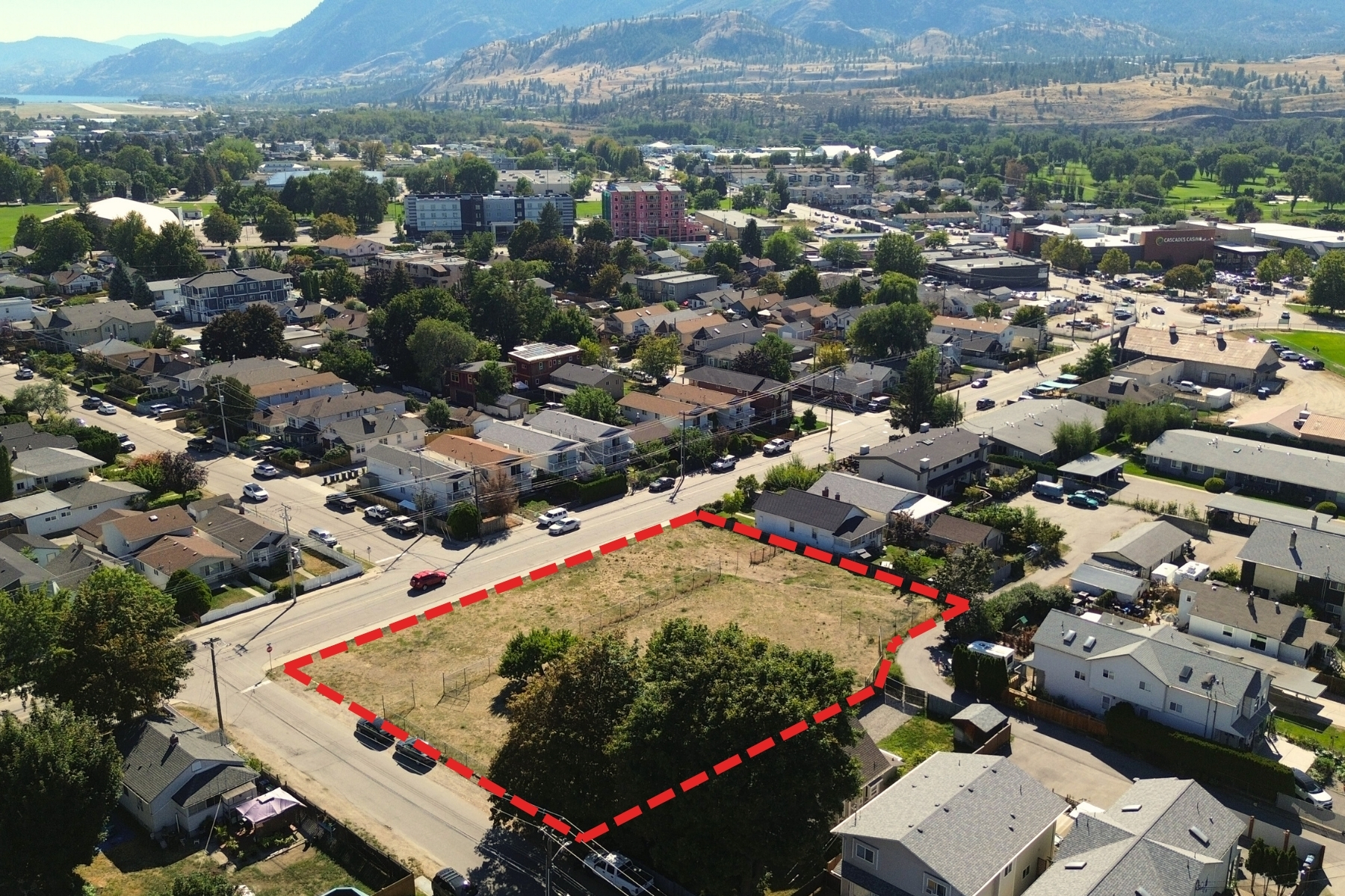 535 Wade Ave, Penticton, BC for Sale