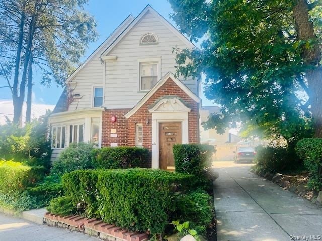 10922 Myrtle Ave, Richmond Hill, NY for Sale