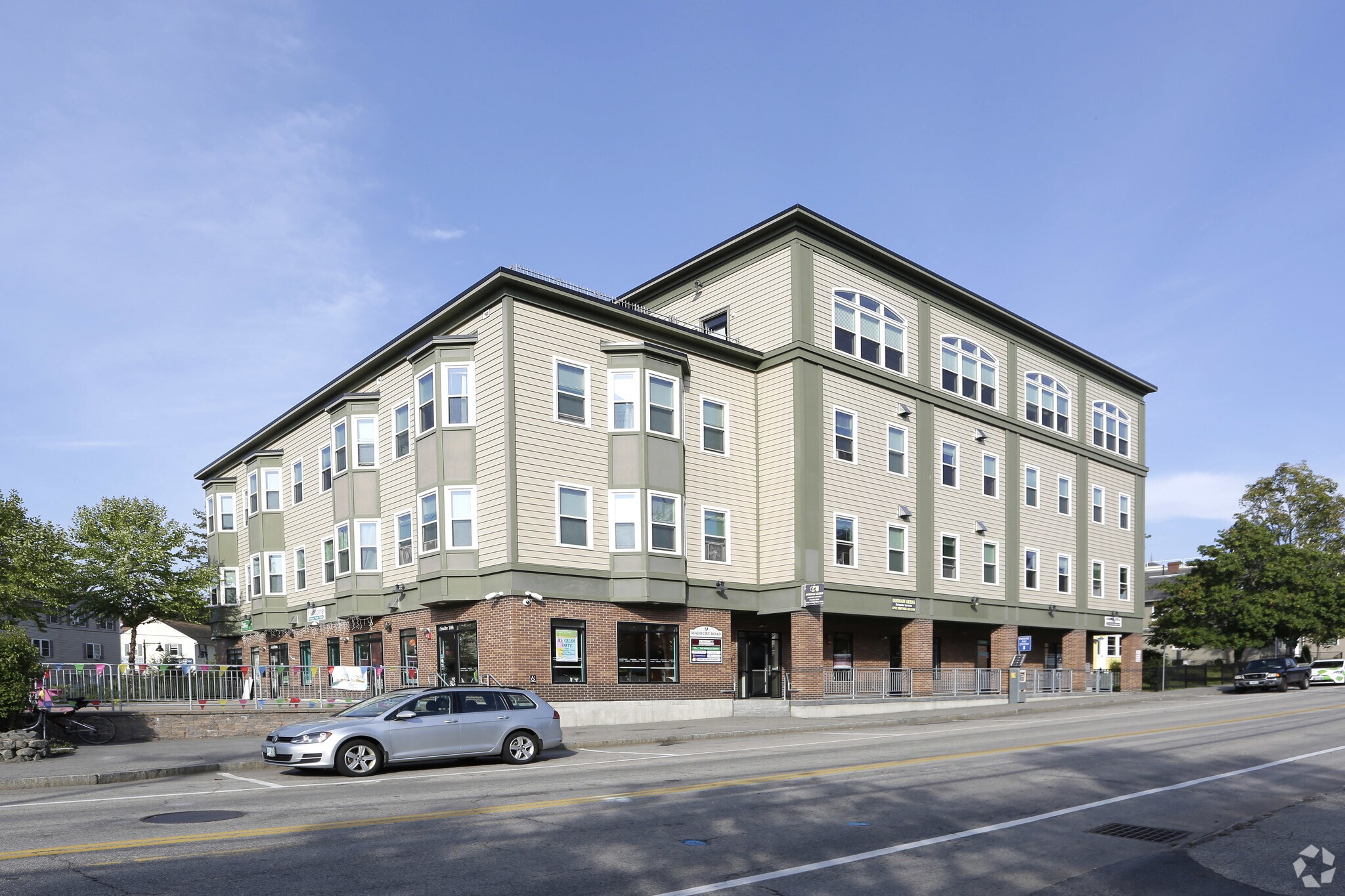 9 Madbury Rd Durham, NH 03824 Retail Property for Lease on