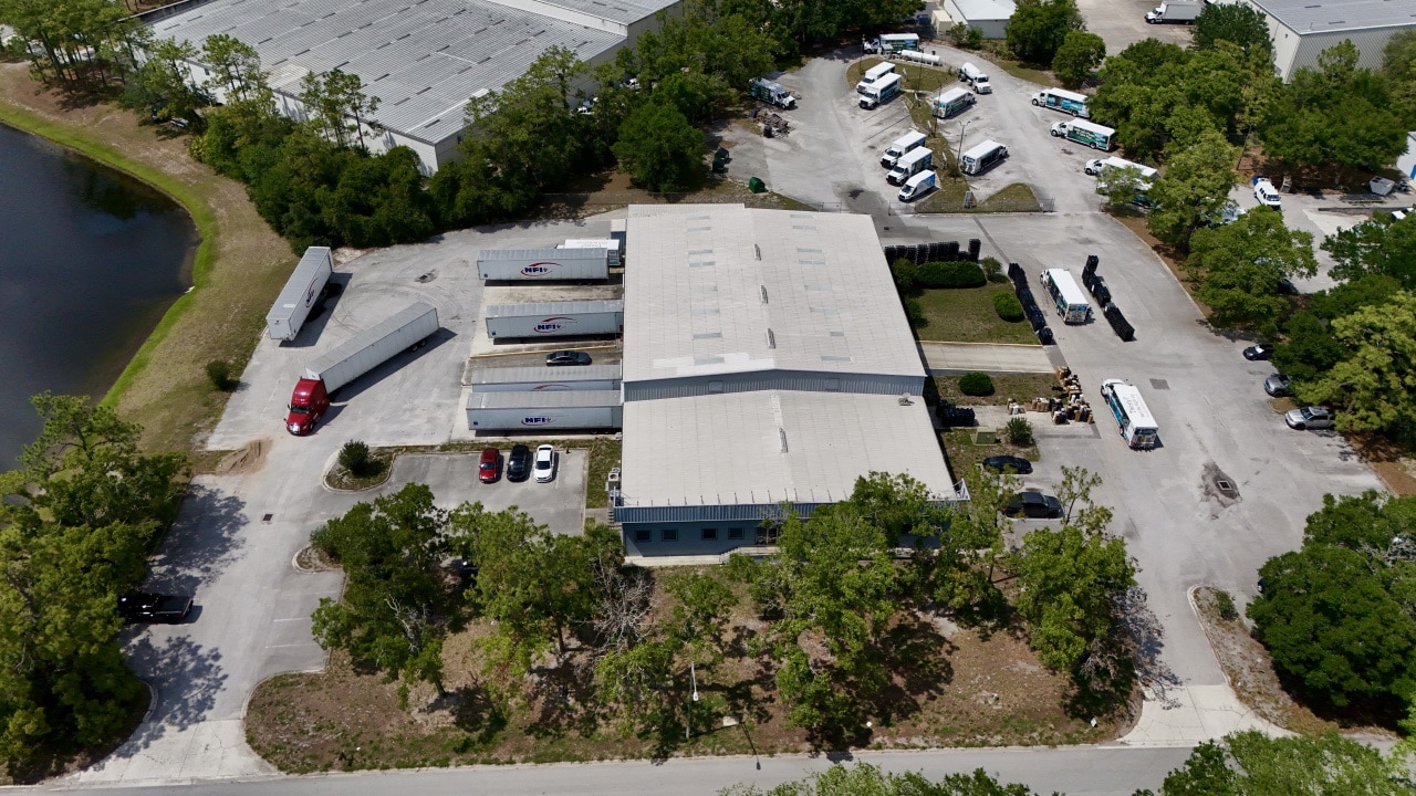 7035 Davis Creek Rd, Jacksonville, FL for Rent