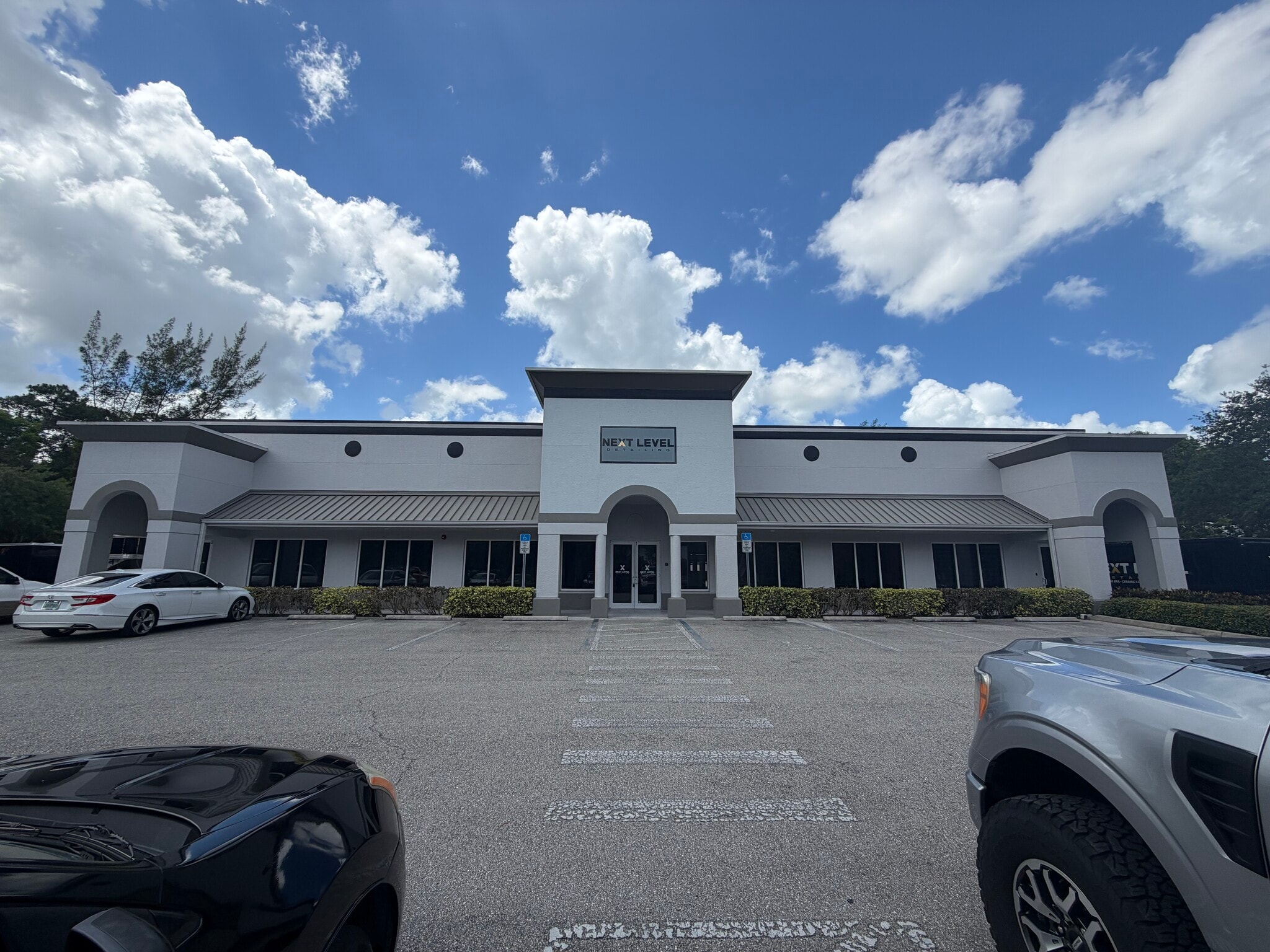 3600 Westview Dr, Naples, FL for Rent