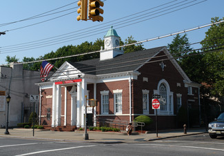 Staten Island, NY Bank - 257 New Dorp Ln