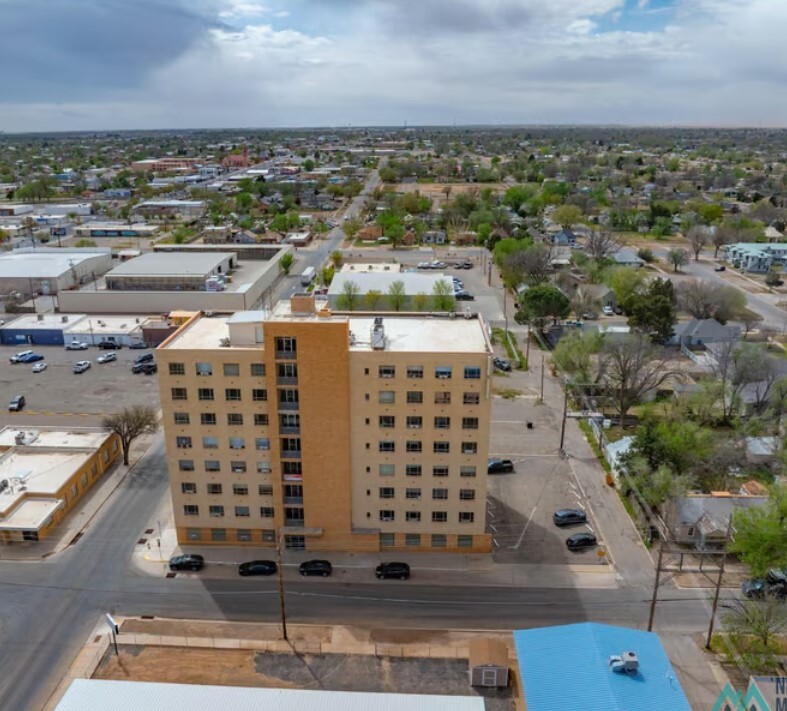 200 W 1st St, Roswell, NM for Sale