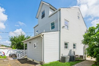 South River, NJ Multi-Family - 17 1/2 Thomas st