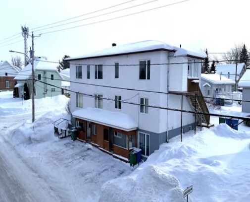 865 Rue De L'hôtel-De-Ville, St-Honoré, QC for Sale