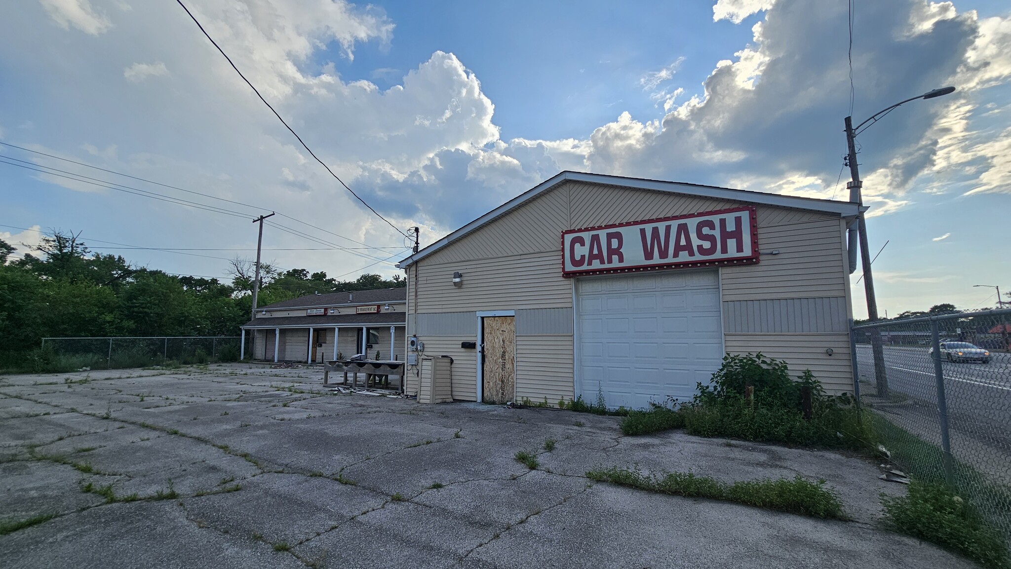 4921 5th Ave, Gary, IN for Rent