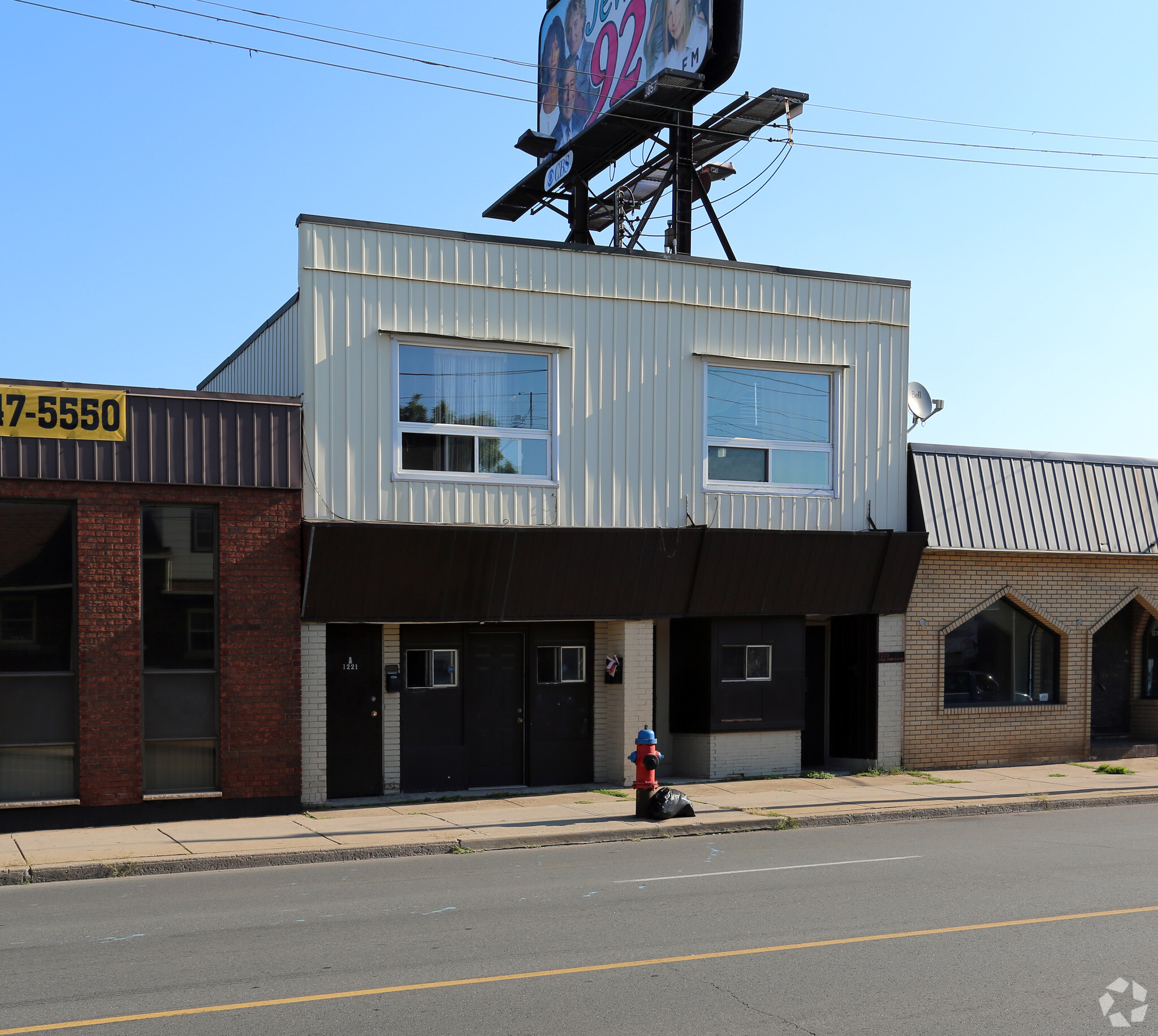 1221-1223 Main St E, Hamilton, ON for Sale