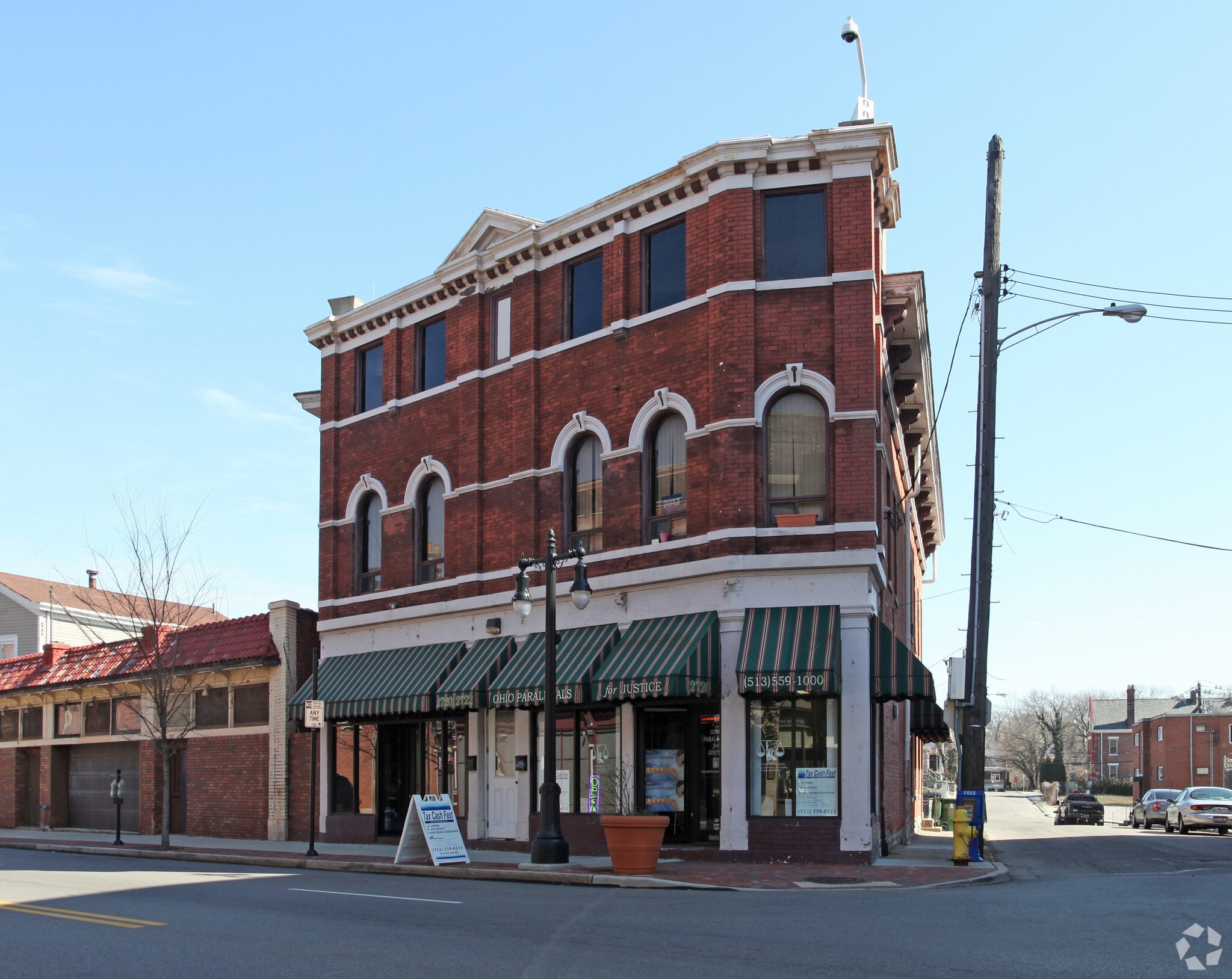 2720-2722 Woodburn Ave, Walnut Hills, OH for Rent