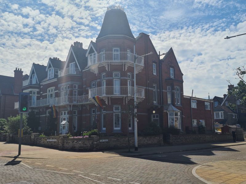 21 Kirkley Cliff Rd Lowestoft, SFK NR33 0DB Health Care Property for Sale on