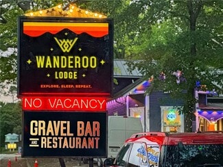 Wanderoo Lodge and Gravel Bar