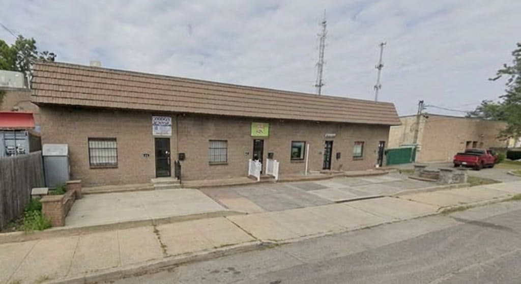 411 Broadway, West Babylon, NY for Rent