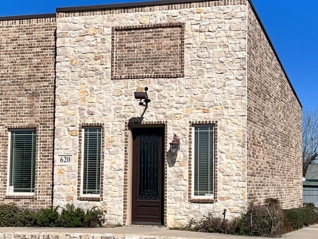 620 E Lamar St, Royse City, TX for Rent