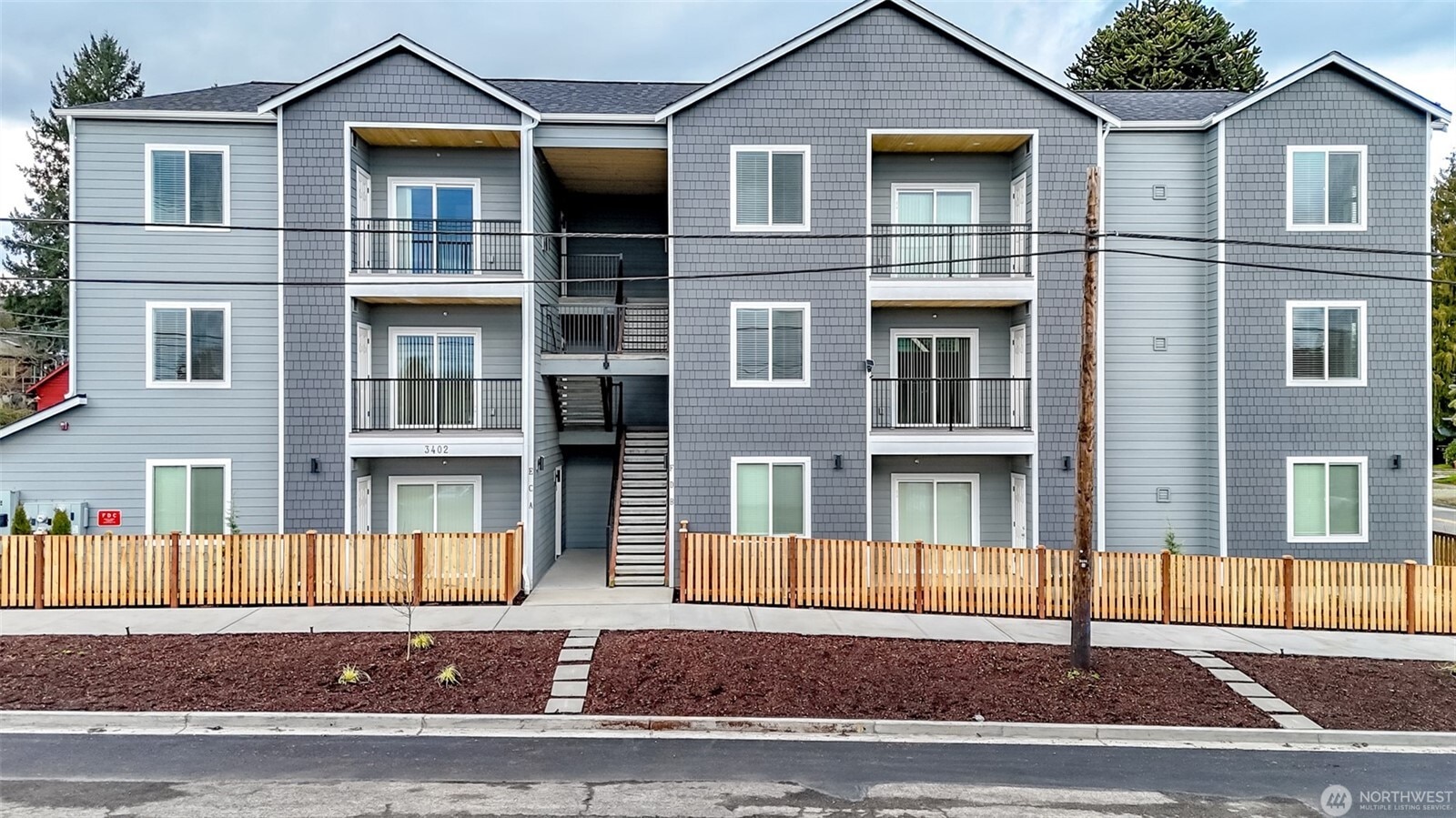 3402 S C St, Tacoma, WA for Sale