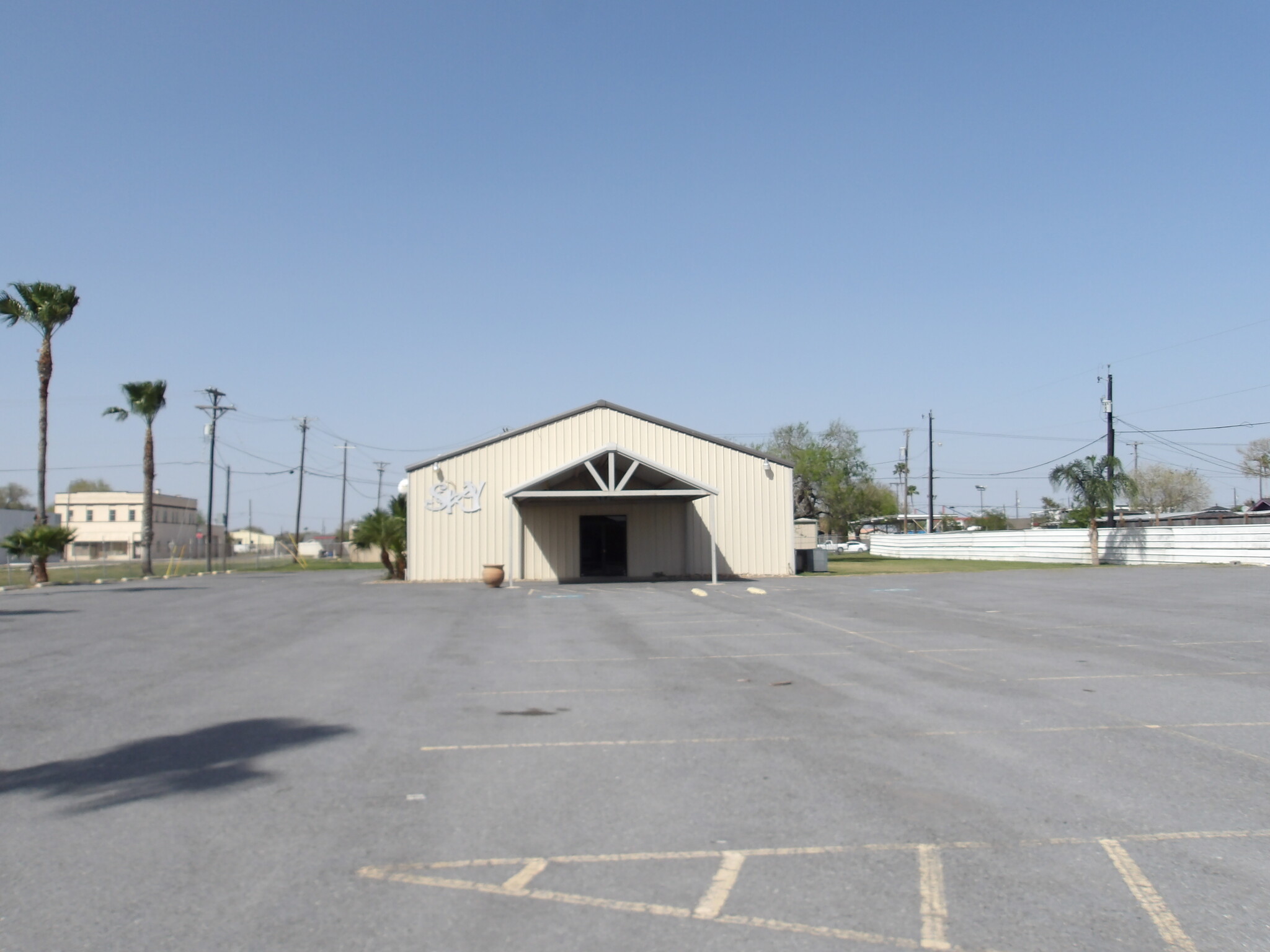 1 Industrial Pkwy, Rio Hondo, TX for Sale