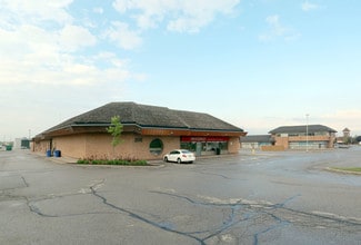 Vaughan, ON Retail - 211 Marycroft Ave Vaughan, ON Retail - 211 Marycroft Ave