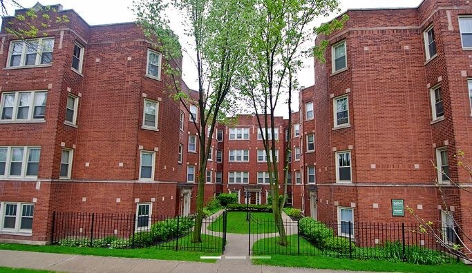 123-129 N Humphrey Ave, Oak Park, IL for Rent