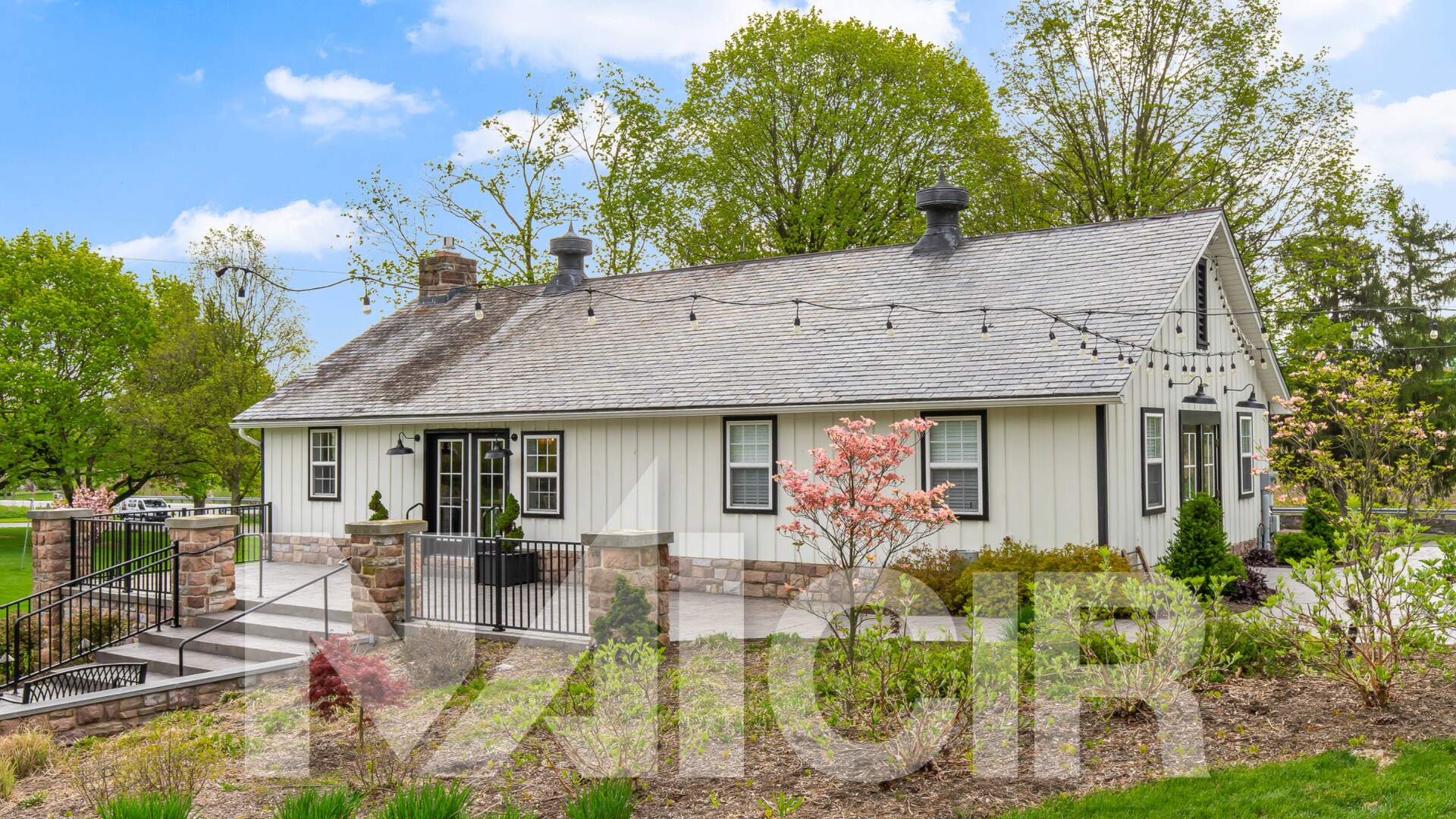 2395 Quentin Rd, Lebanon, PA for Sale