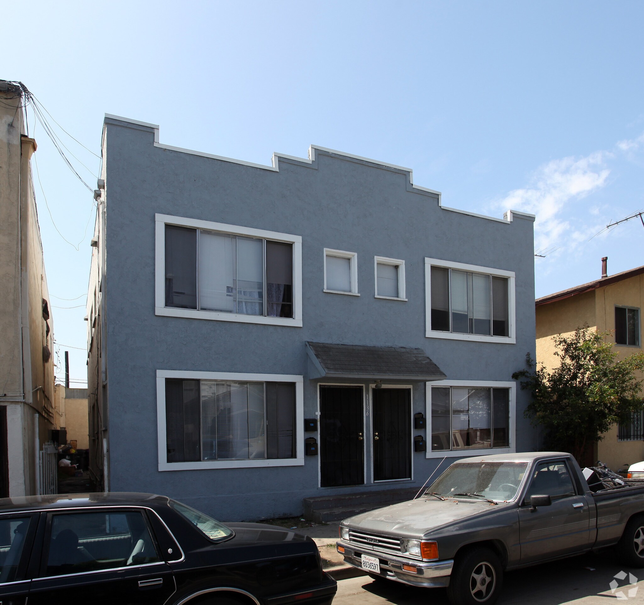 1136 E Alhambra Ct, Long Beach, CA for Sale