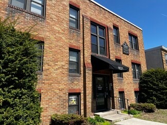 Saint Paul, MN Apartments - 1631 Charles Ave