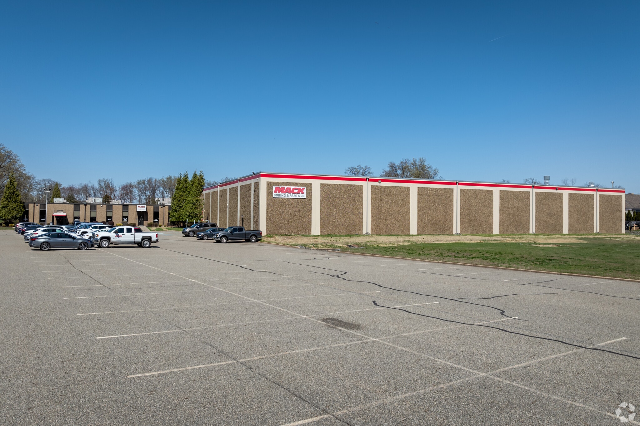 245 Belmont Dr, Somerset, NJ for Rent