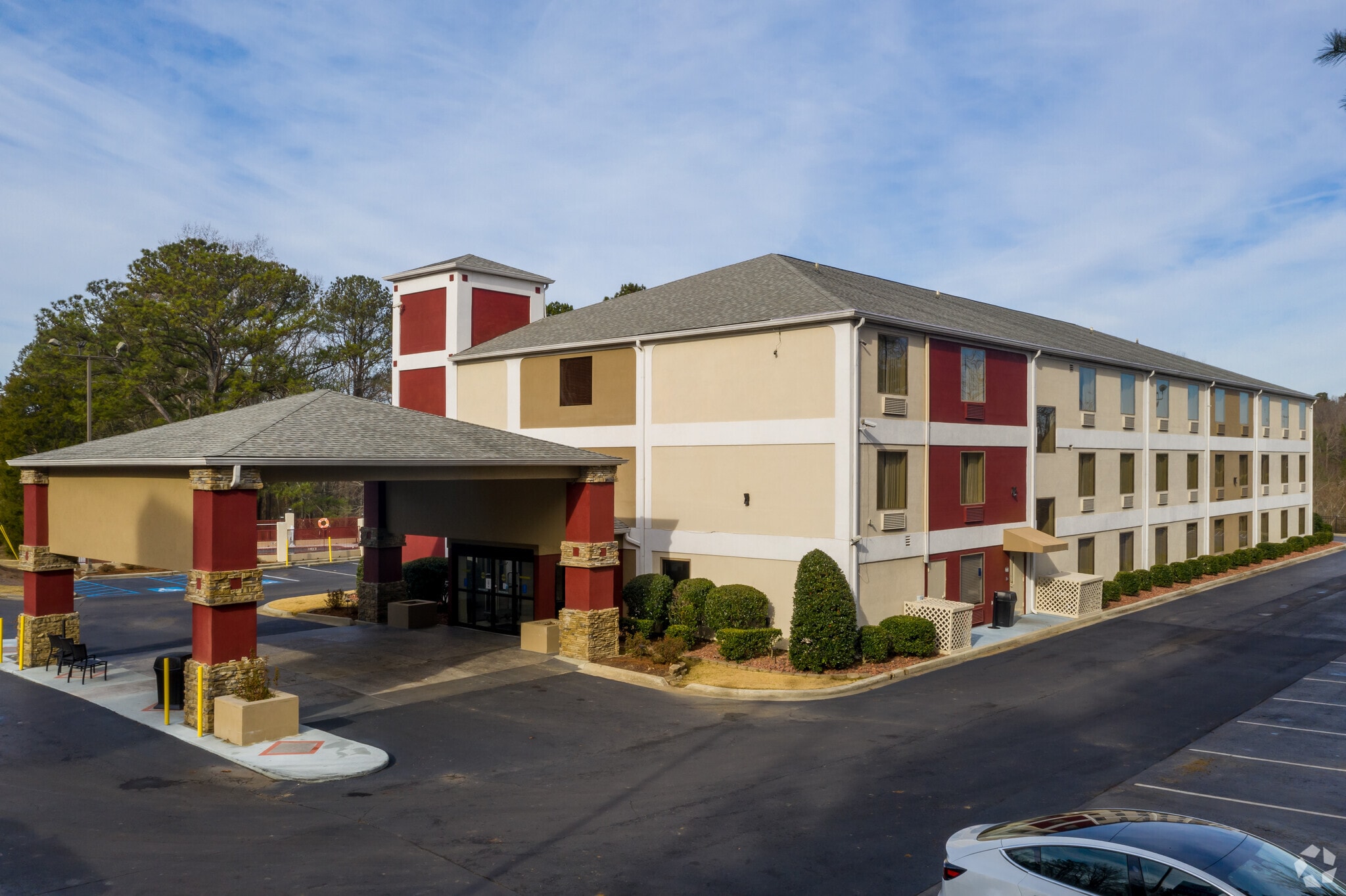 842 Thompson St, Gardendale, AL for Sale