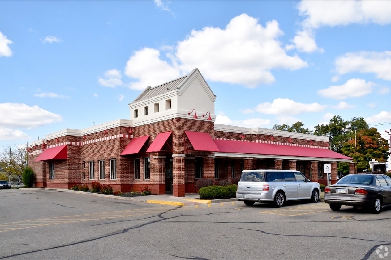 2949 Dixie Hwy, Hamilton, OH for Rent