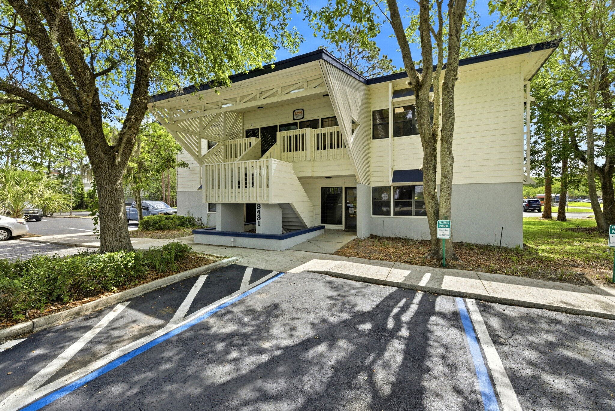 8431 Baymeadows Way, Jacksonville, FL for Rent