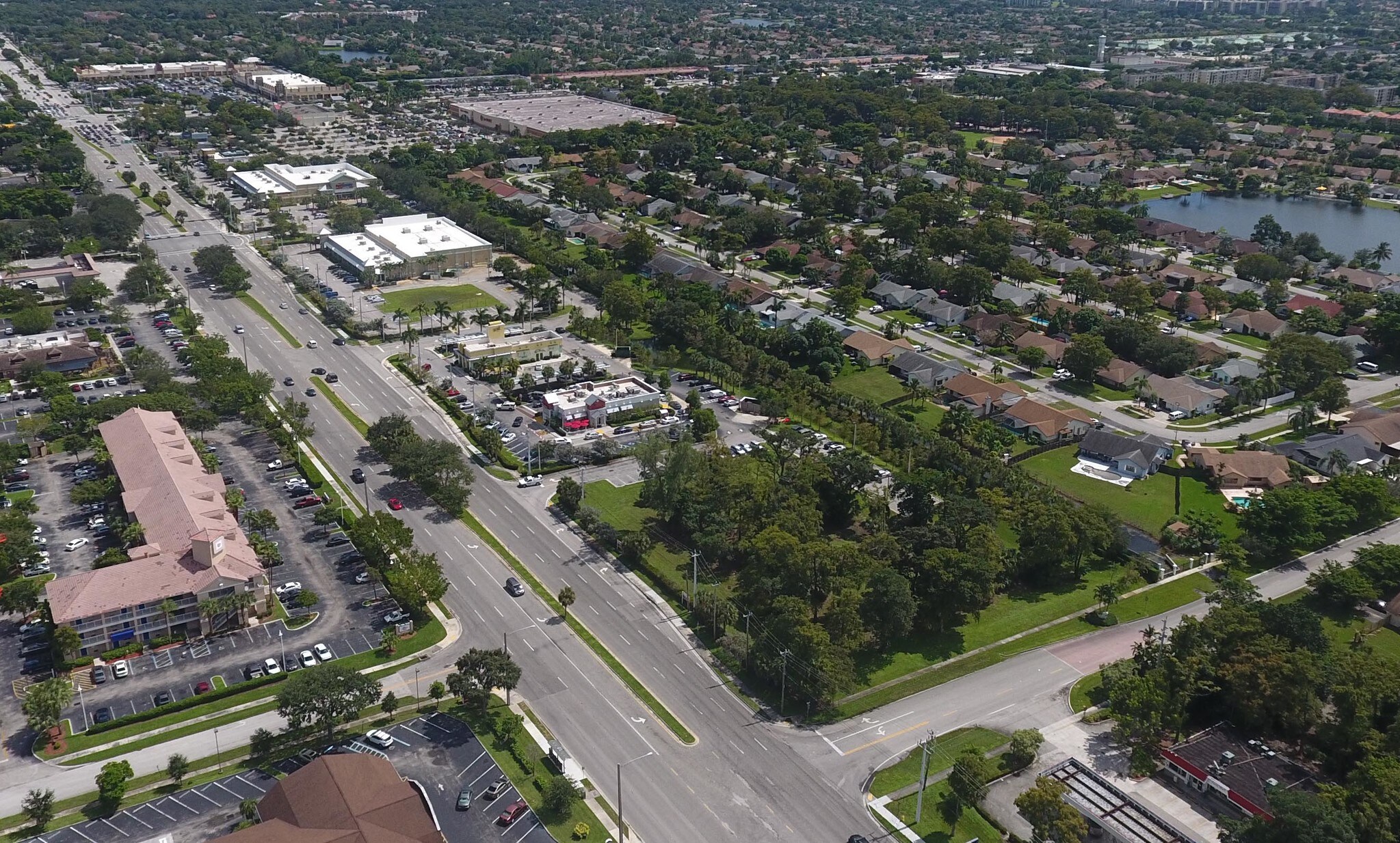 8198 W Commercial Blvd, Fort Lauderdale, FL for Sale