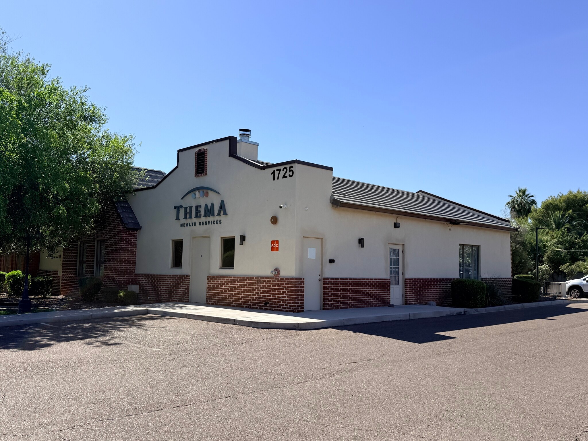 1725 E Osborn Rd, Phoenix, AZ for Sale