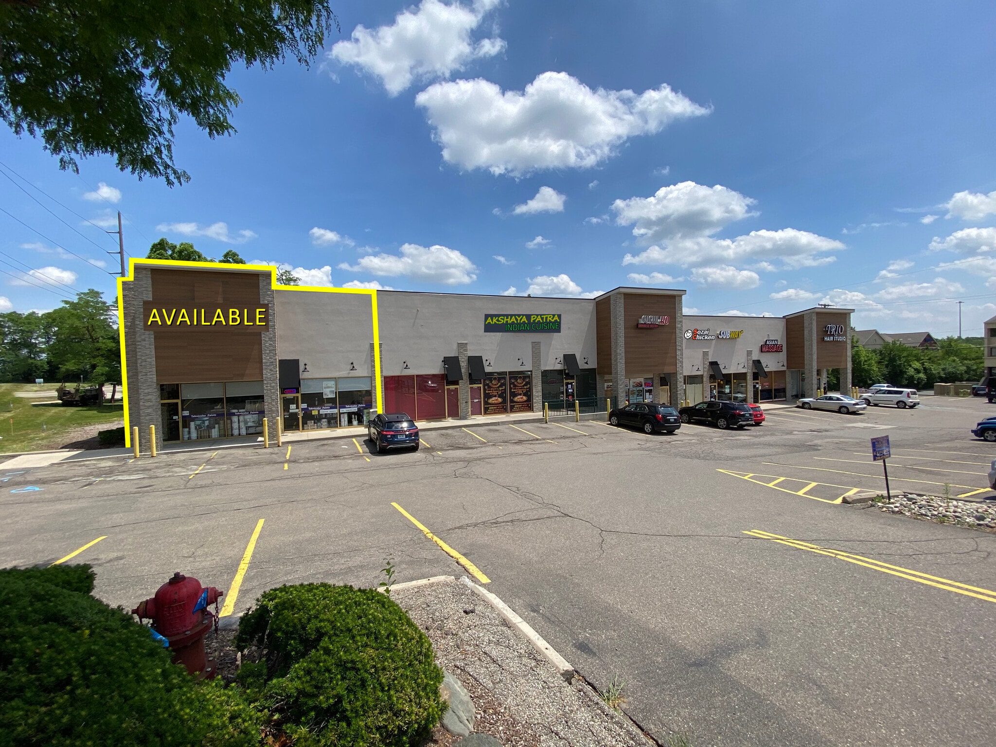 30693-30711 W 12 Mile Rd, Farmington Hills, MI for Rent