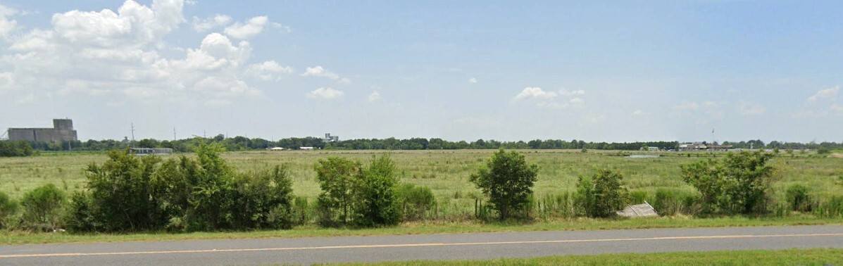 Frontage Road Rd @ LA 101, Iowa, LA for Sale