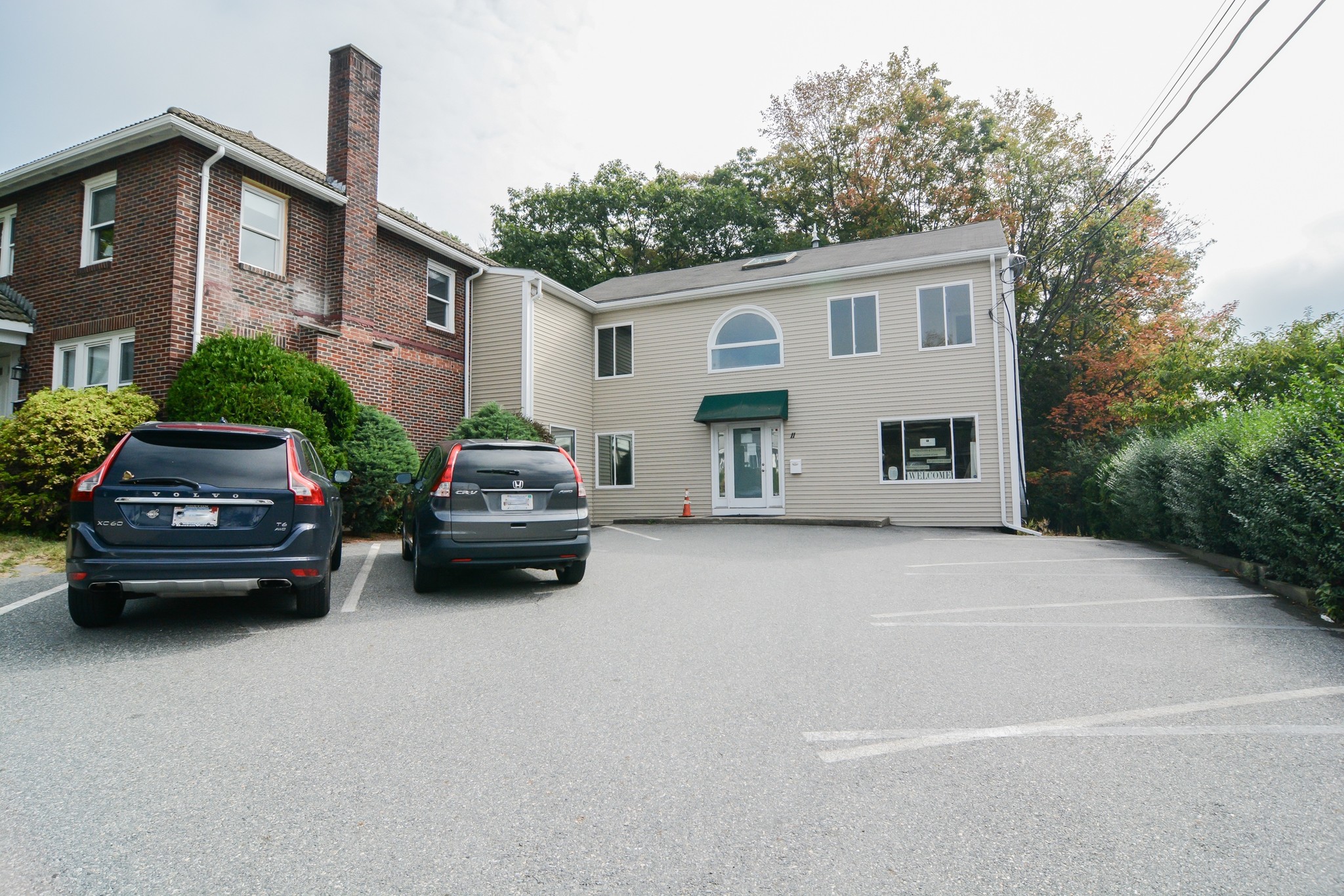 11-15 John St, Newton, MA for Rent