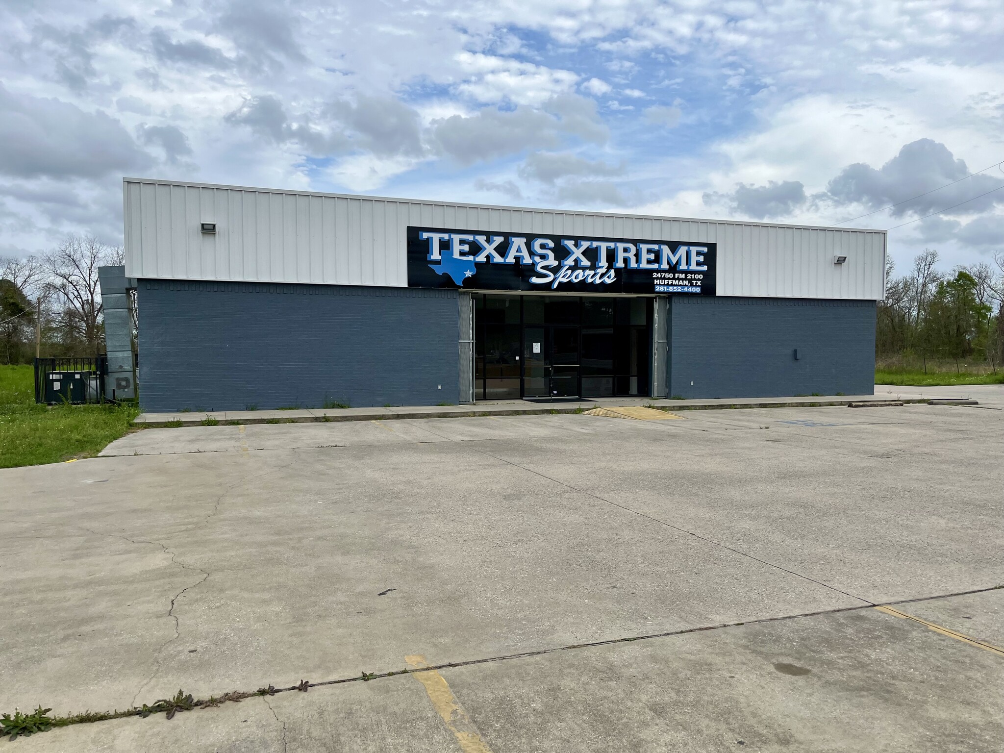 24750 Fm 2100 Rd, Huffman, TX for Sale