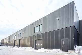 St-Augustin-de-Desmaures, QC Warehouse - 265 Rue De Singapour